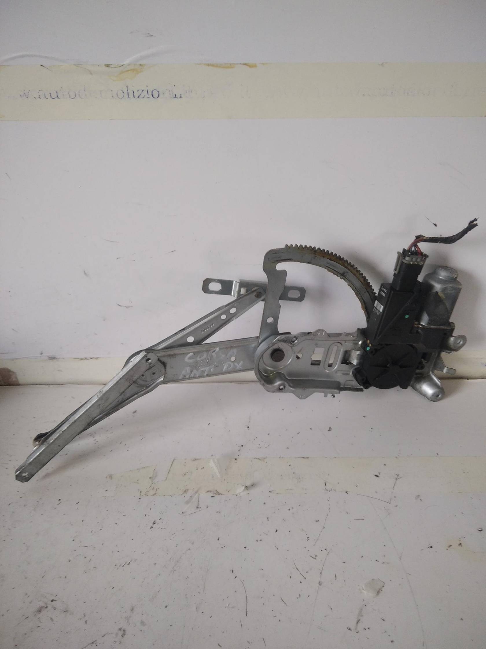 Alzacristallo porta ant. dx.